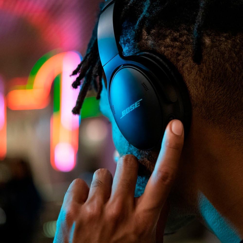 Bose QuietComfort 45 Bluetooth Wireless Noise Cancelling Headphones - Triple Black (Renewed) - Image 5